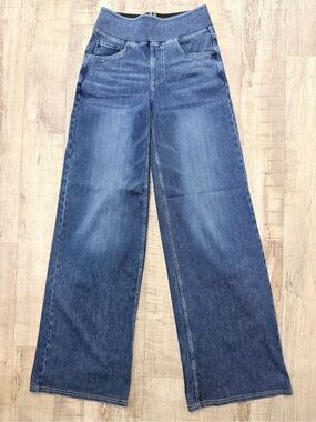 HALARA Wide-Leg Denim Jeans in Medium Blue